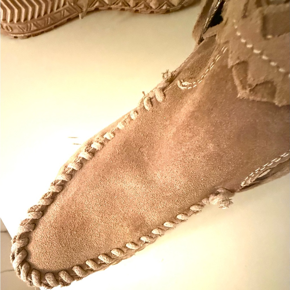 El Vaquero Italy  NWB Drifter mid height version Fringed Suede Mocassin boots - Picture 7 of 14